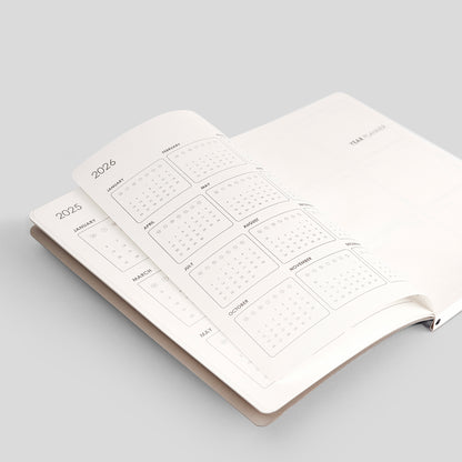 2025 WEEKLY PLANNER - D1